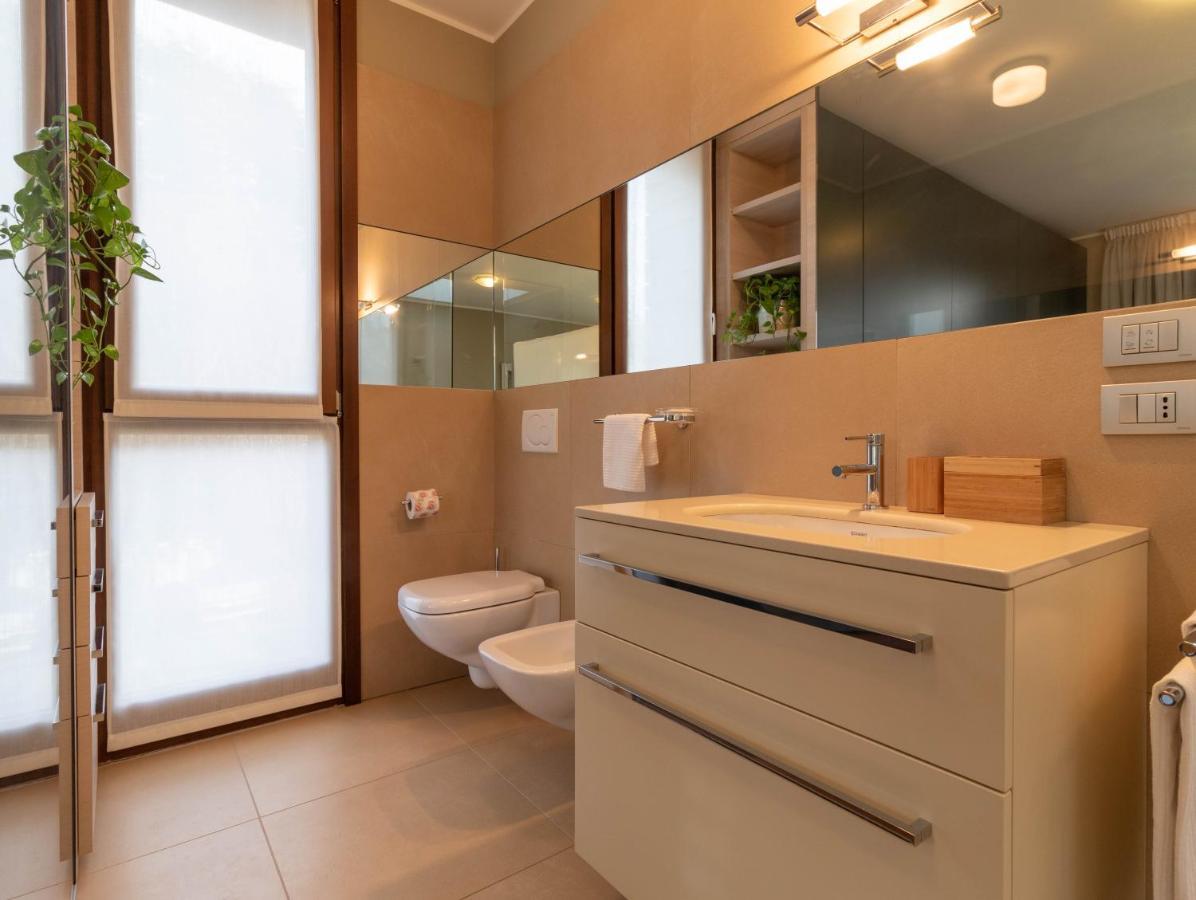 Mamma Ciccia - Ecofriendly Villa On Lake Como Малграте Екстериор снимка